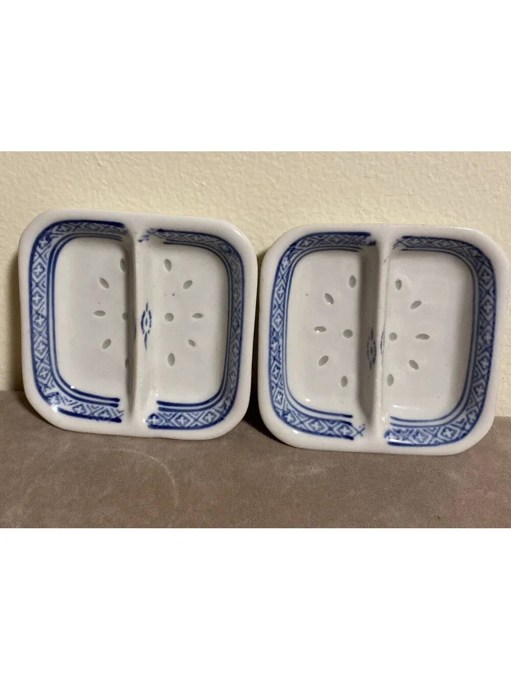 Watermelon Sauce Divided Dish Square 2 Count Blue & White 3